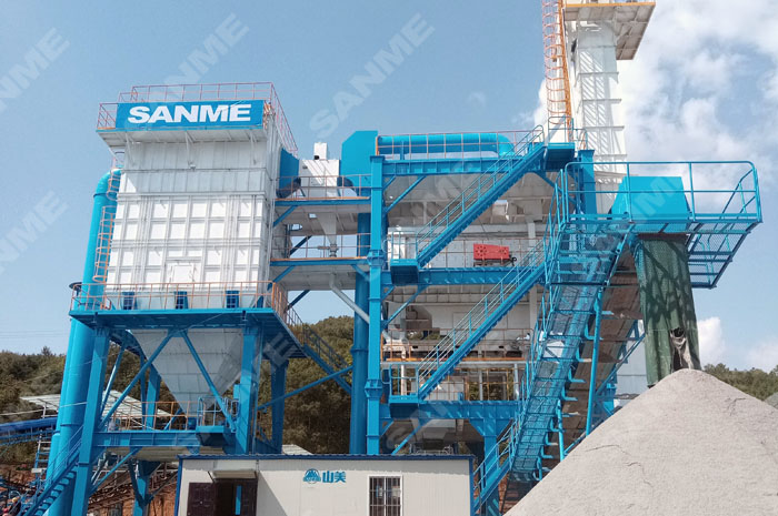 福建時產(chǎn)100噸花崗巖樓式機制砂生產(chǎn)線 福建時產(chǎn)100噸花崗巖樓式機制砂生產(chǎn)線