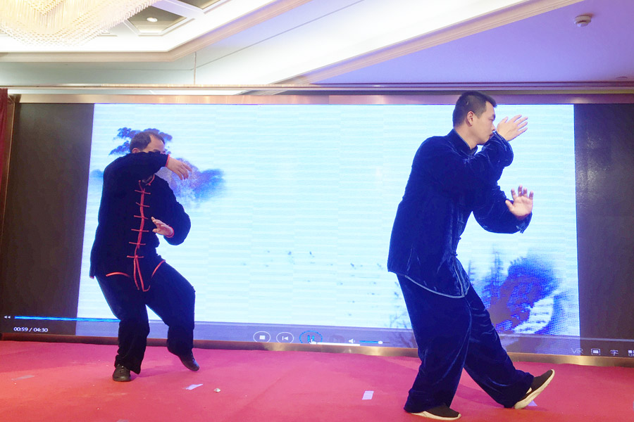 贏戰(zhàn)豬年、共創(chuàng)輝煌--山美股份隆重舉行2018年度表彰大會暨2019迎新年會