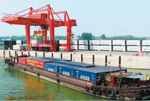 河南再開新精品航線，砂石運(yùn)輸直達(dá)長(zhǎng)江口