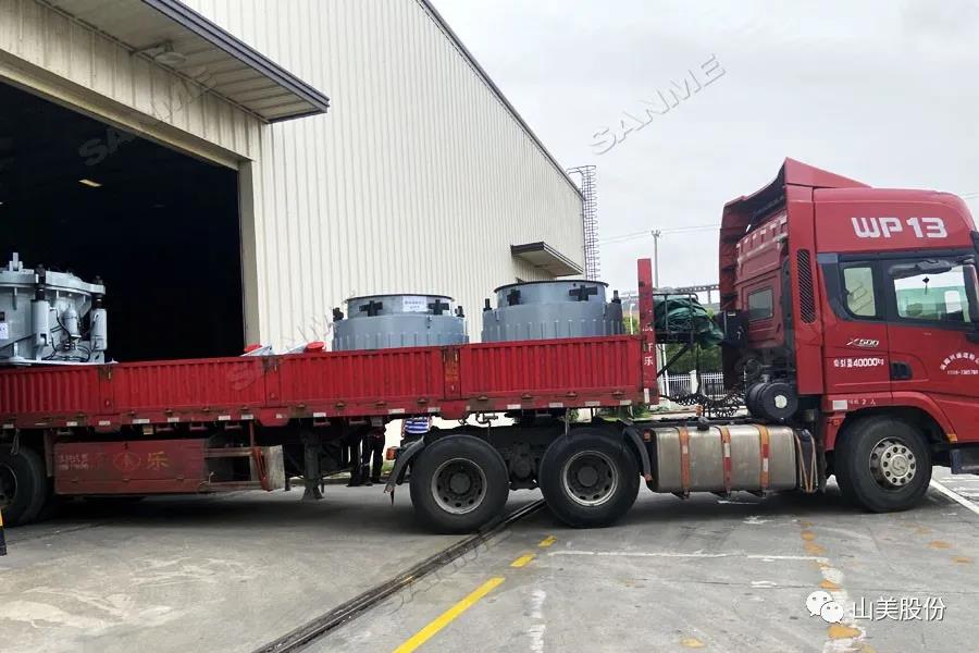 發(fā)貨季｜山美股份高性能破碎篩分裝備發(fā)往江西，助力當?shù)鼗椖拷ㄔO及建筑固廢資源化