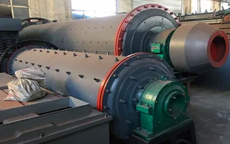 小型球磨機(jī)一臺(tái)的價(jià)格？