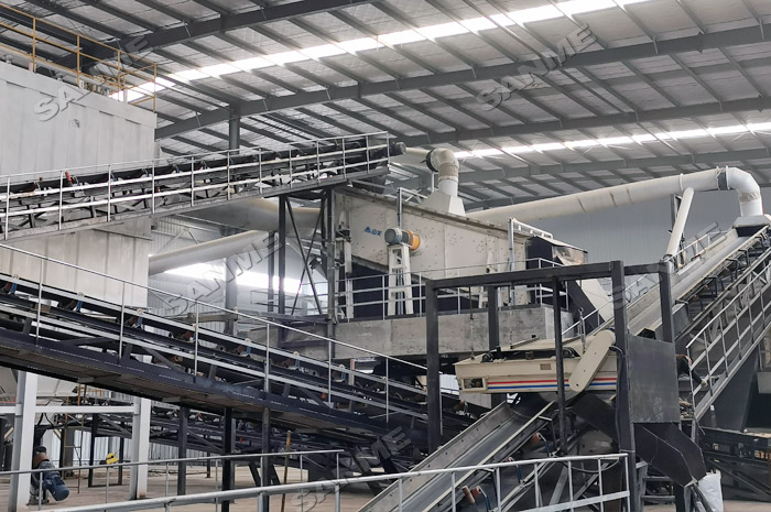 我國建筑垃圾日益嚴重，建筑垃圾移動式破碎機領域面臨新的發(fā)展機遇。