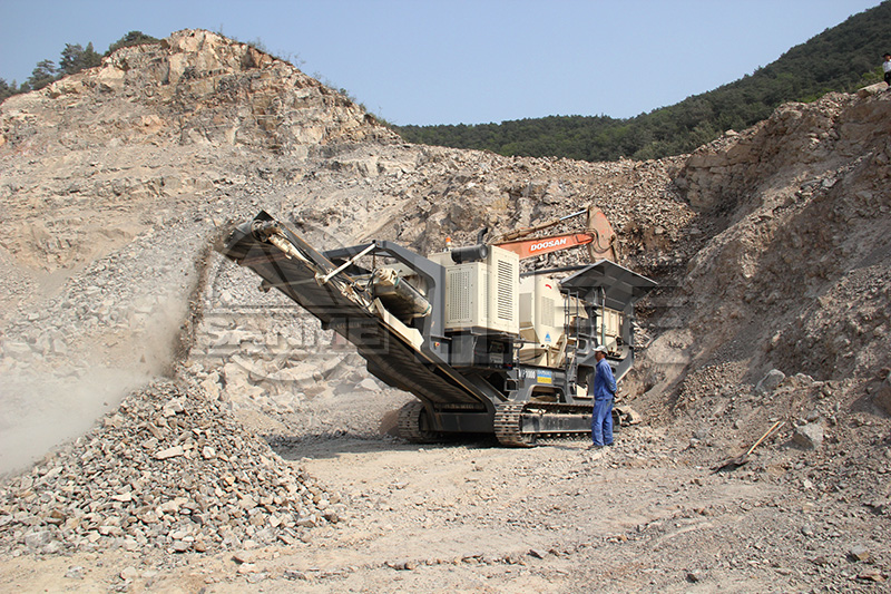 一臺移動履帶式破碎機多少錢？