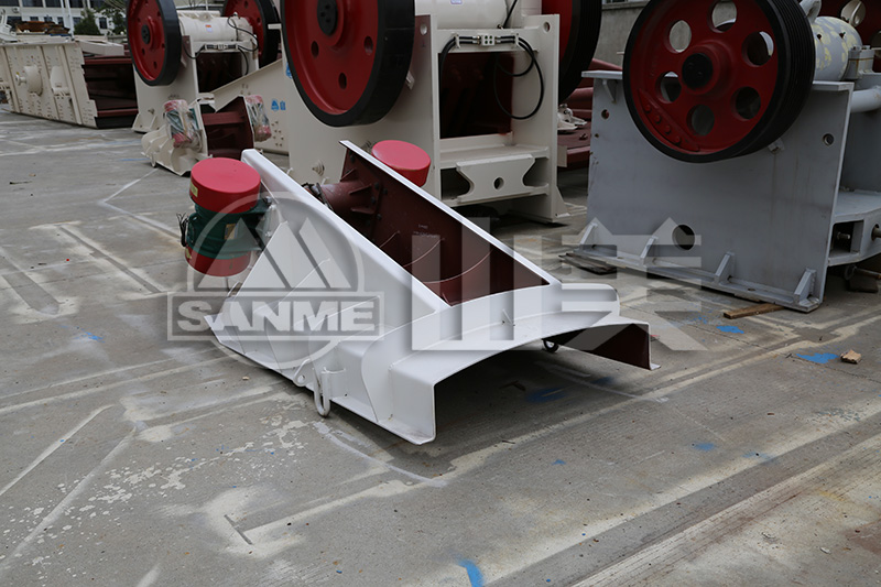 制砂生產(chǎn)線需要哪些破碎設(shè)備呢？