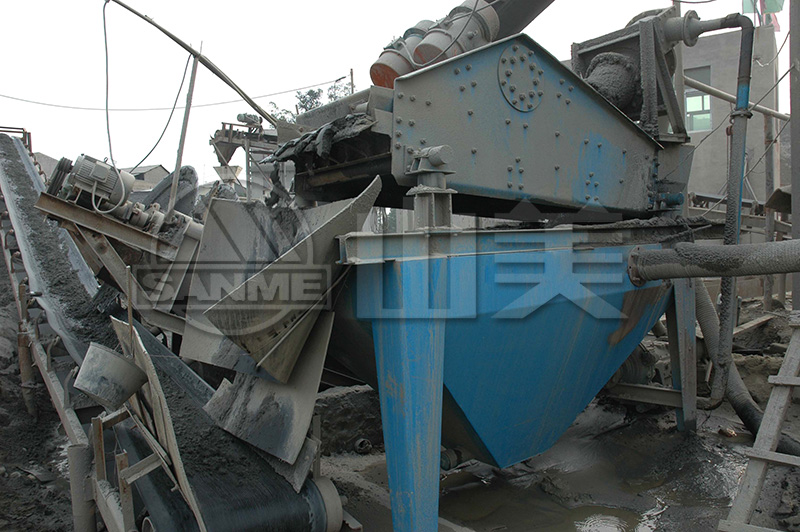 機(jī)制砂成品含泥量大怎么處理？