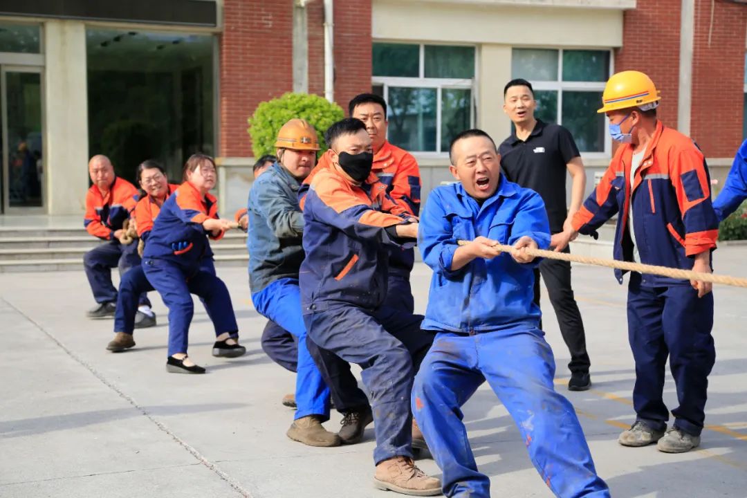 上海山美股份2025春季運(yùn)動(dòng)會(huì)火熱啟幕！拔河、籃球預(yù)賽燃情開戰(zhàn)